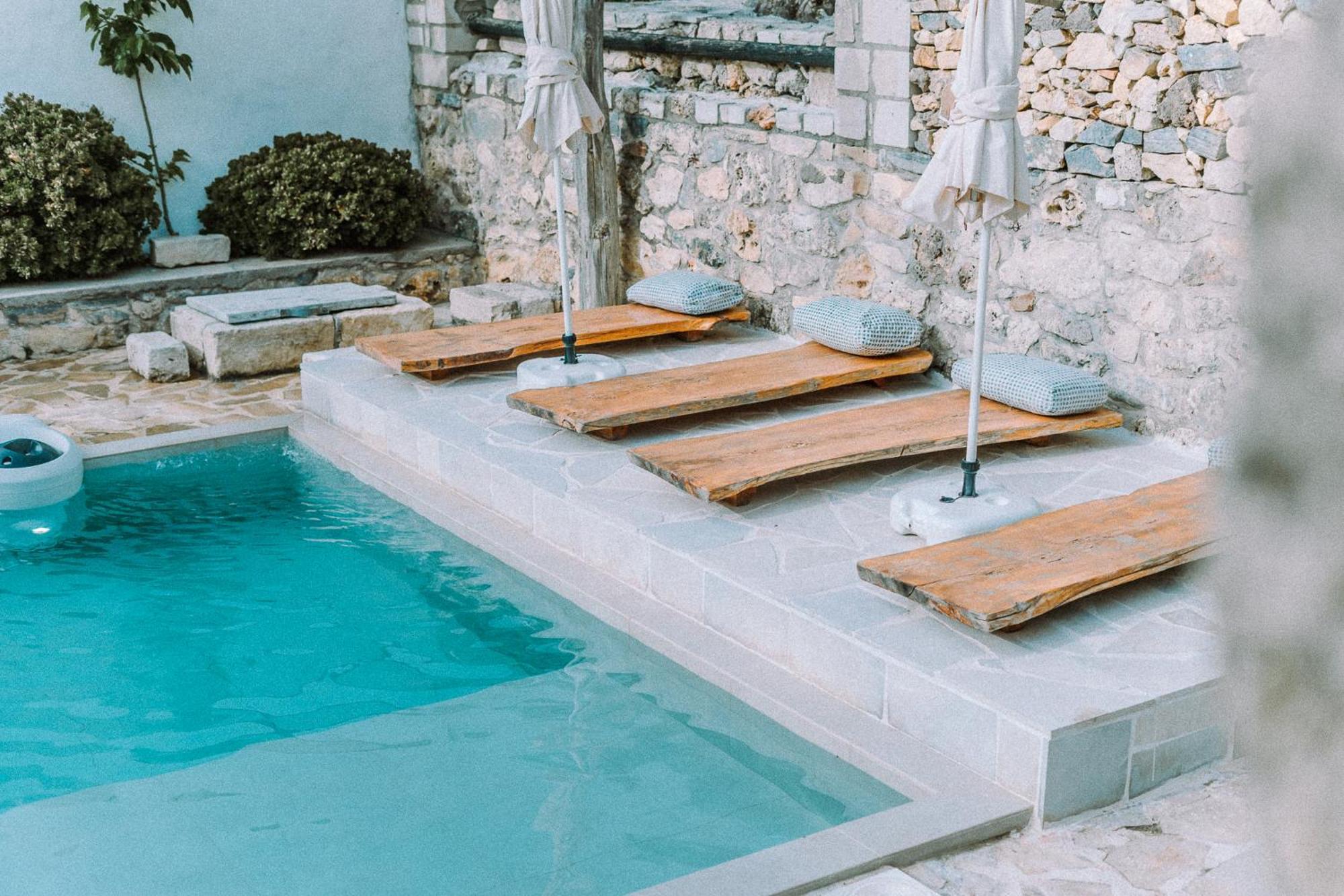 Villa Antonia'S Stonebuilt Mansion With A Private Pool à Arménoi Extérieur photo