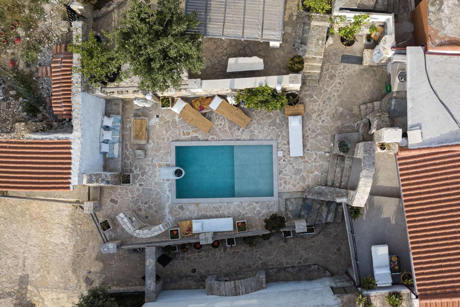 Villa Antonia'S Stonebuilt Mansion With A Private Pool à Arménoi Extérieur photo